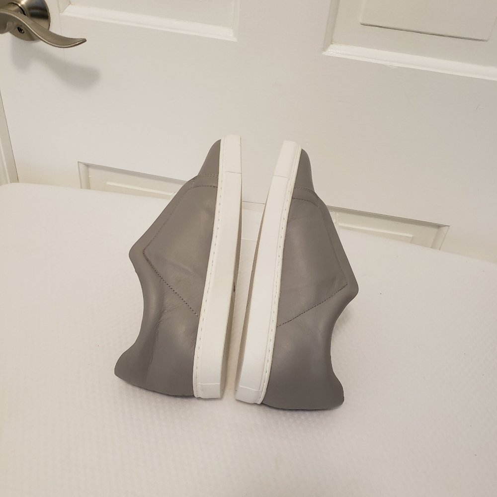 Halogen Carmen Womens Grey Leather Slip On Size 8.5M Casual, Stylish - Picture 8 of 10